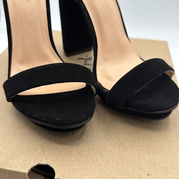 Black Heel Lov Mark Realove -2  5in heel - Picture 8 of 8
